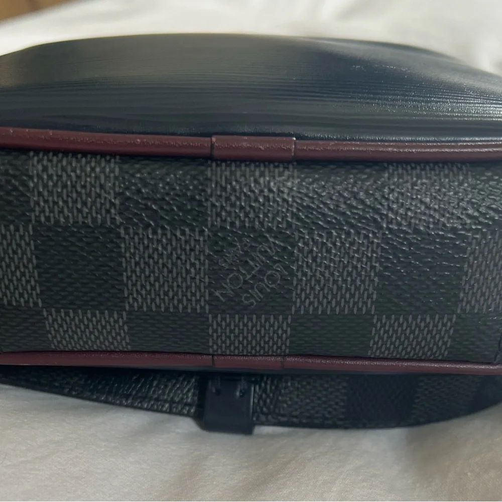 Louis Vuitton Danube PM Slim Bag